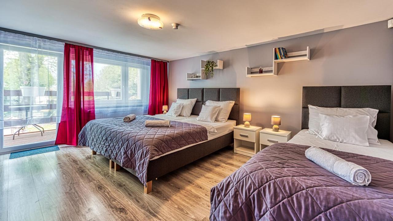 Maja Pokoje Z Widokiem Kameralna Agroturystyka Na Pogorzu Izerskim Z Sauna I Jacuzzi (Adults Only) Mirsk Ngoại thất bức ảnh